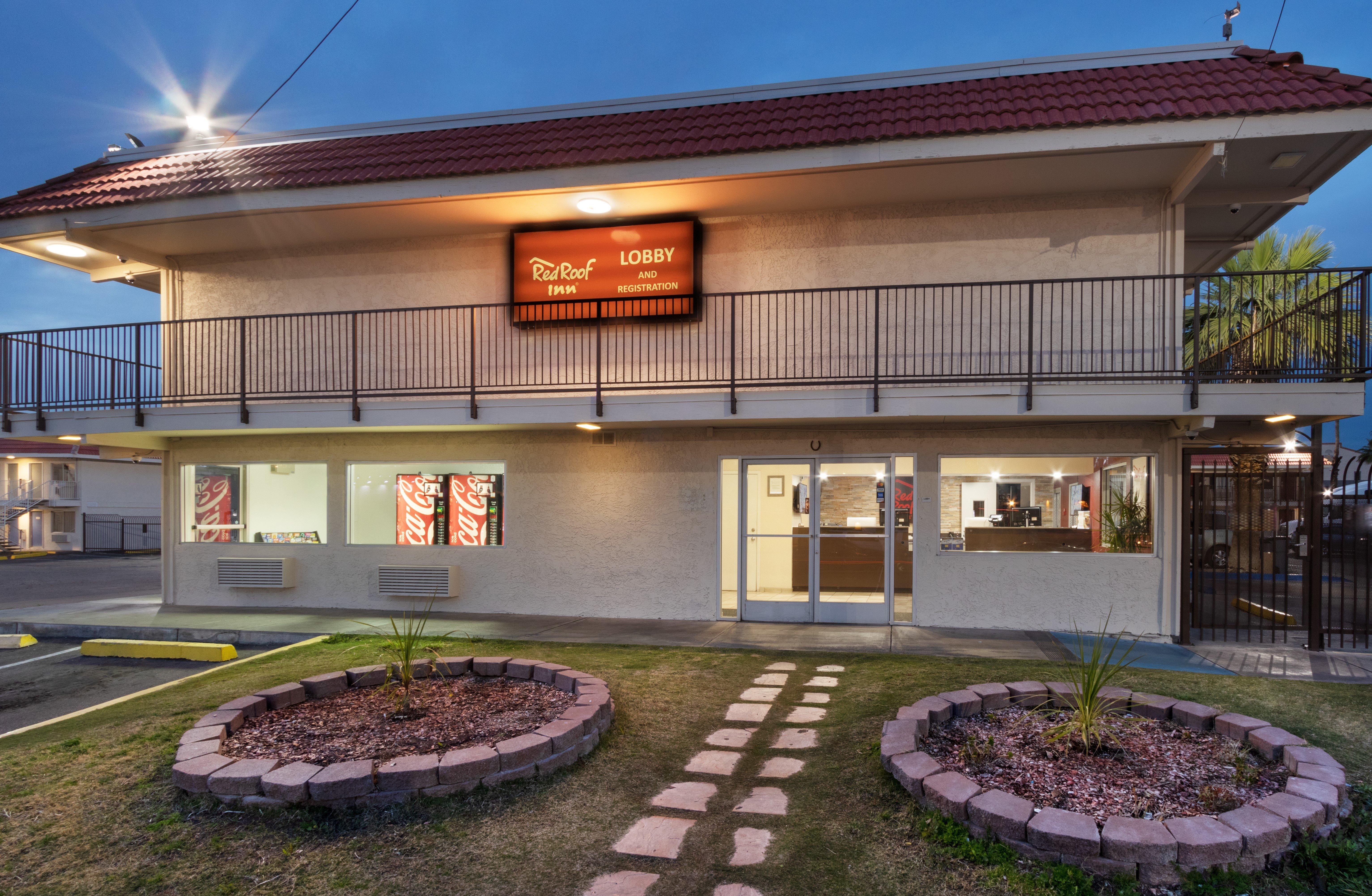 Red Roof Inn Phoenix- Midtown Exterior photo