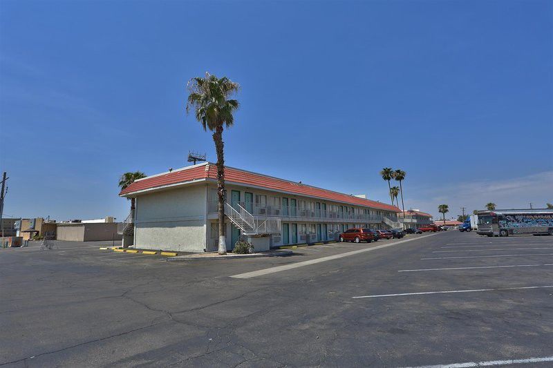 Red Roof Inn Phoenix- Midtown Exterior photo