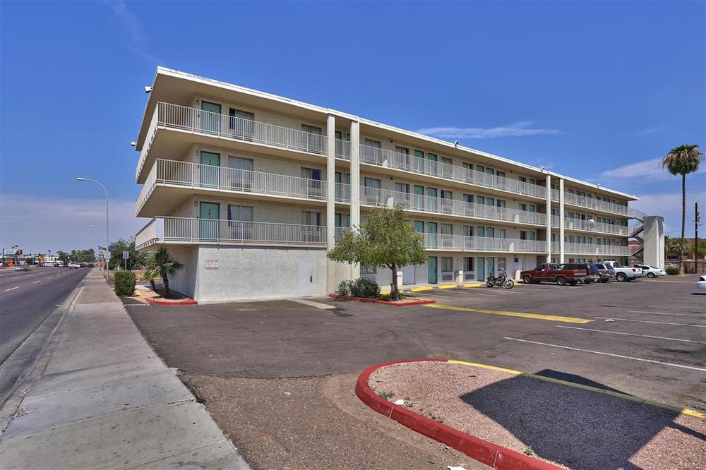 Red Roof Inn Phoenix- Midtown Exterior photo