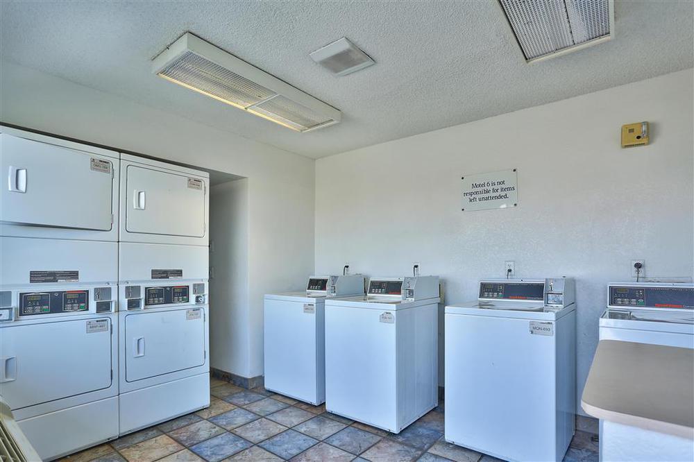 Red Roof Inn Phoenix- Midtown Facilities photo